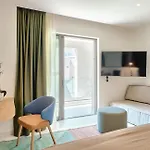 Paralos Kosta Alimia Hersonissos (Crete)