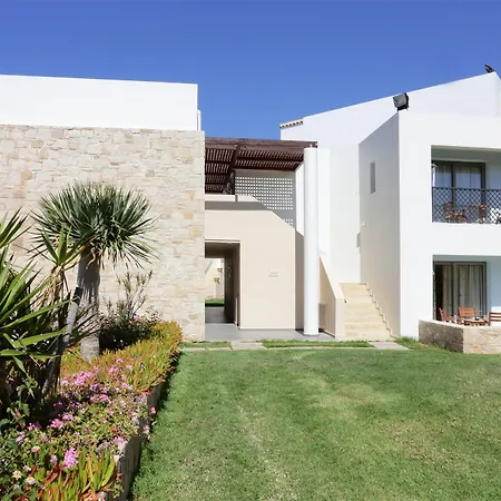 Paralos Kosta Alimia Hersonissos (Crete)