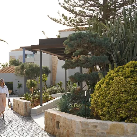 Hotel Paralos Kosta Alimia
