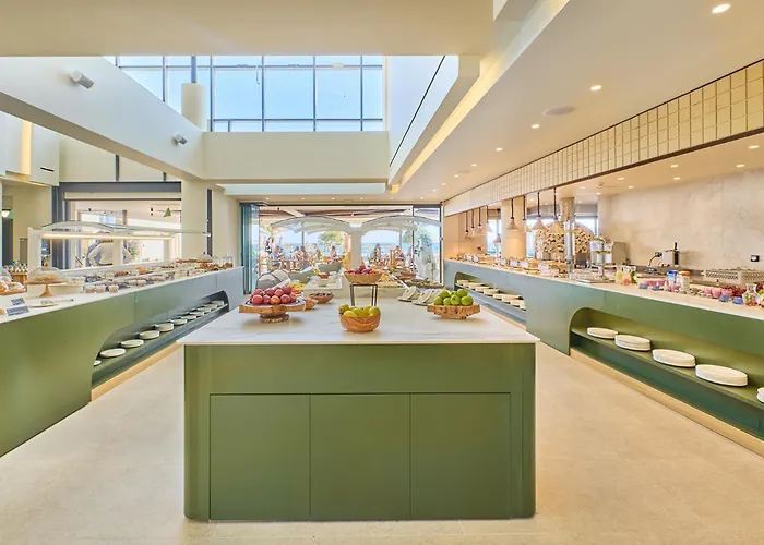 فندق Paralos Kosta Alimia 5*