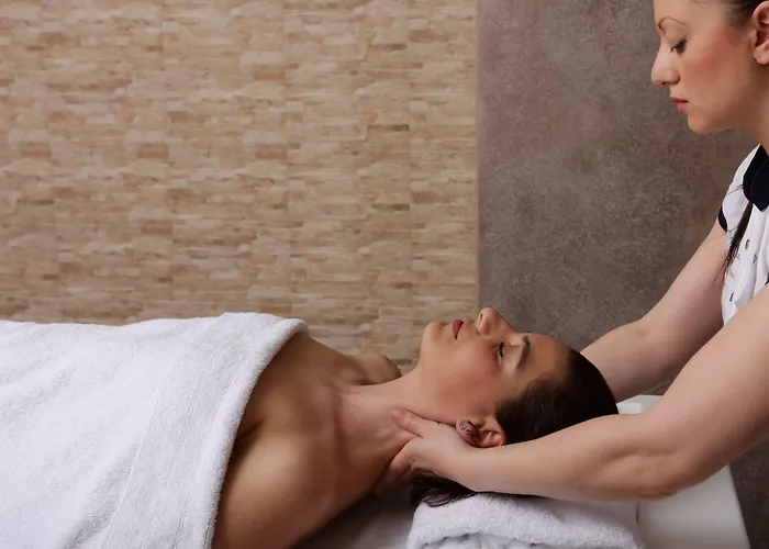 Paralos Kosta Alimia فندق