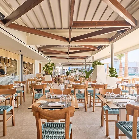 Hotel Paralos Kosta Alimia Limenas Chersonisou