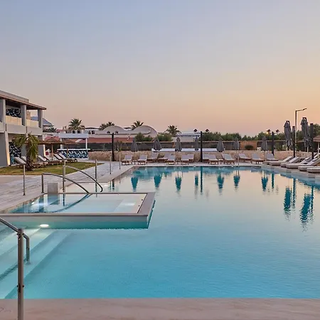 Paralos Kosta Alímia Hotel