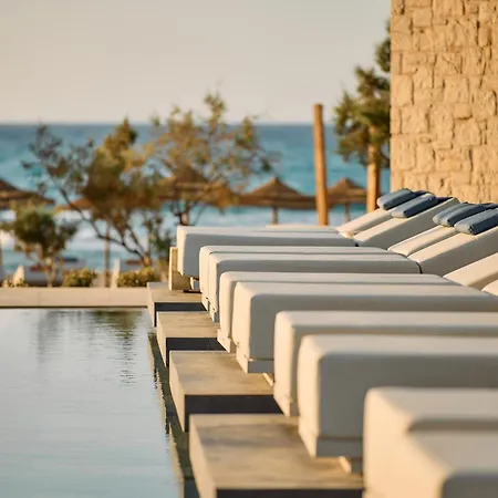 Hotel Paralos Kosta Alimia Limenas Chersonisou