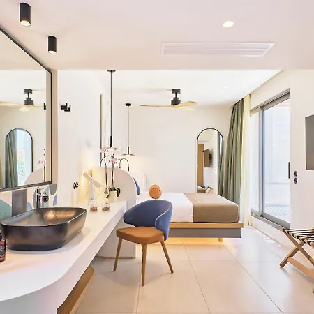 Paralos Kosta Alimia